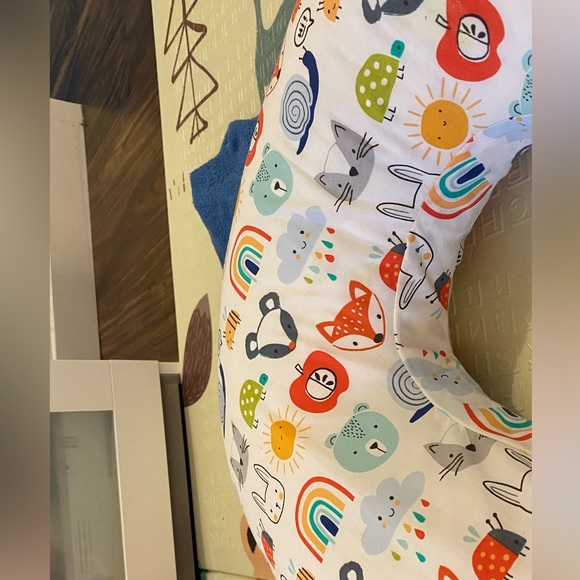 Other - Selling boppy pillow with cover, hardly used